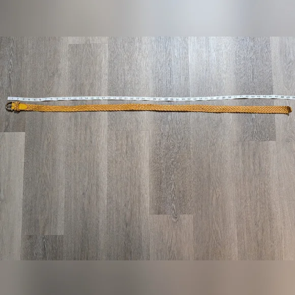 Vintage Braided Yellow Leather Belt - Preloved - Picture 2 of 7